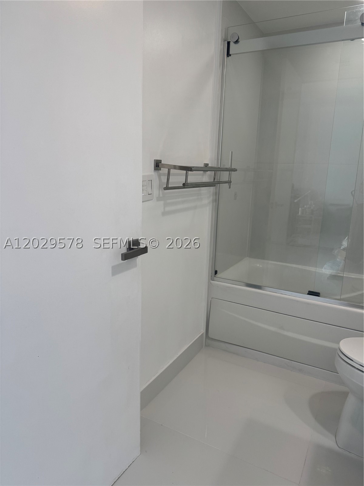 50 BISCAYNE CONDO - Residential