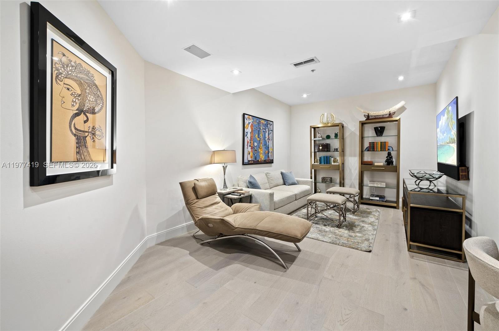 DEERING BAY CONDO II - Residential