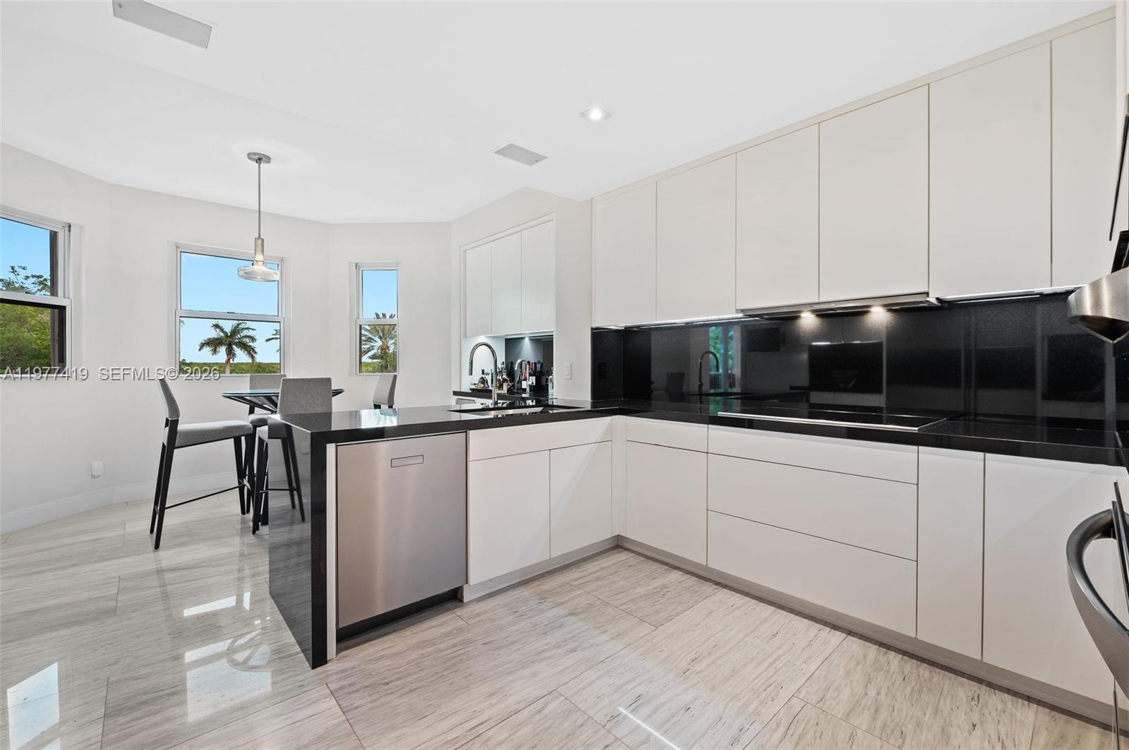 DEERING BAY CONDO II - Residential