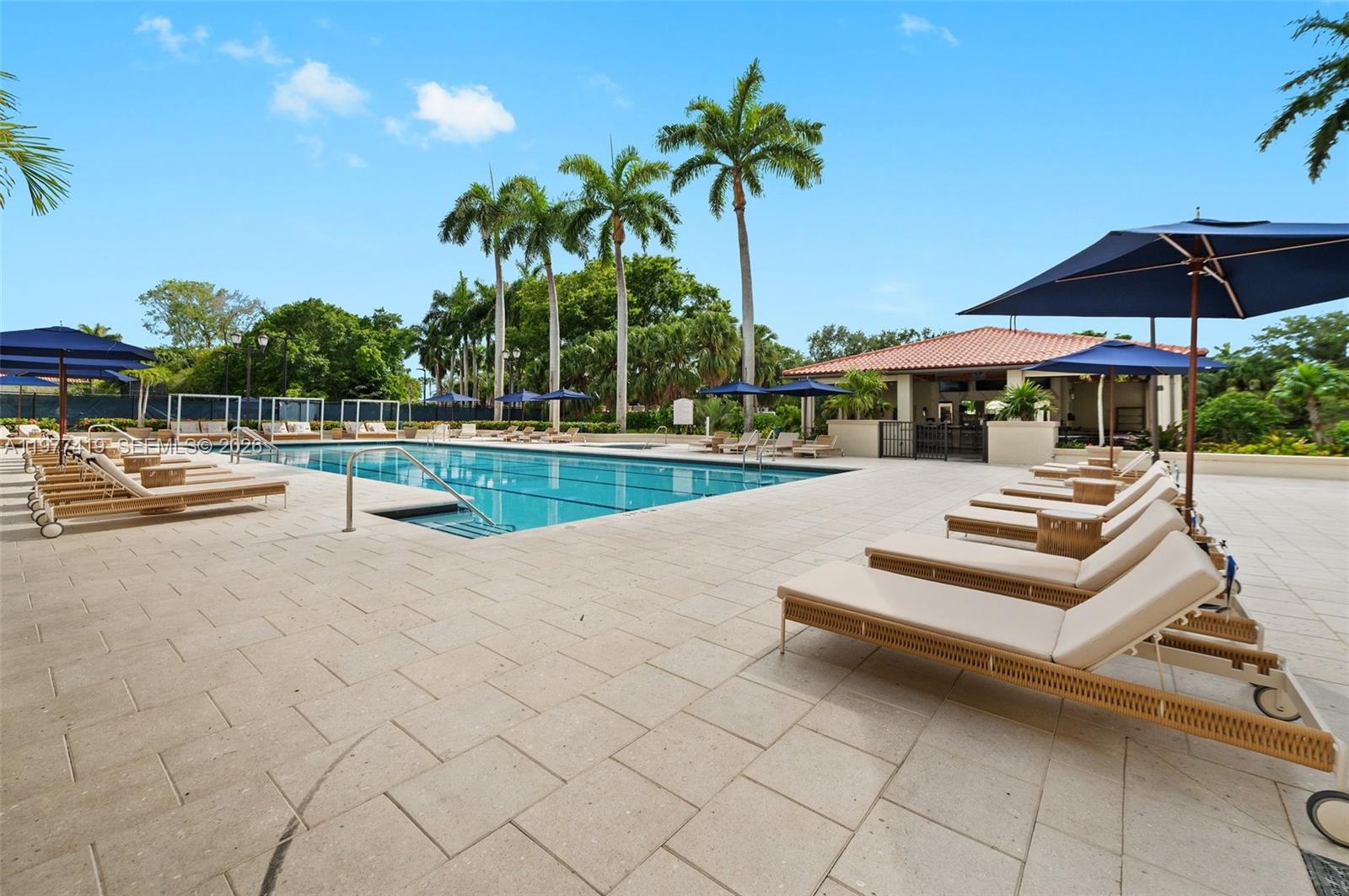 DEERING BAY CONDO II - Residential