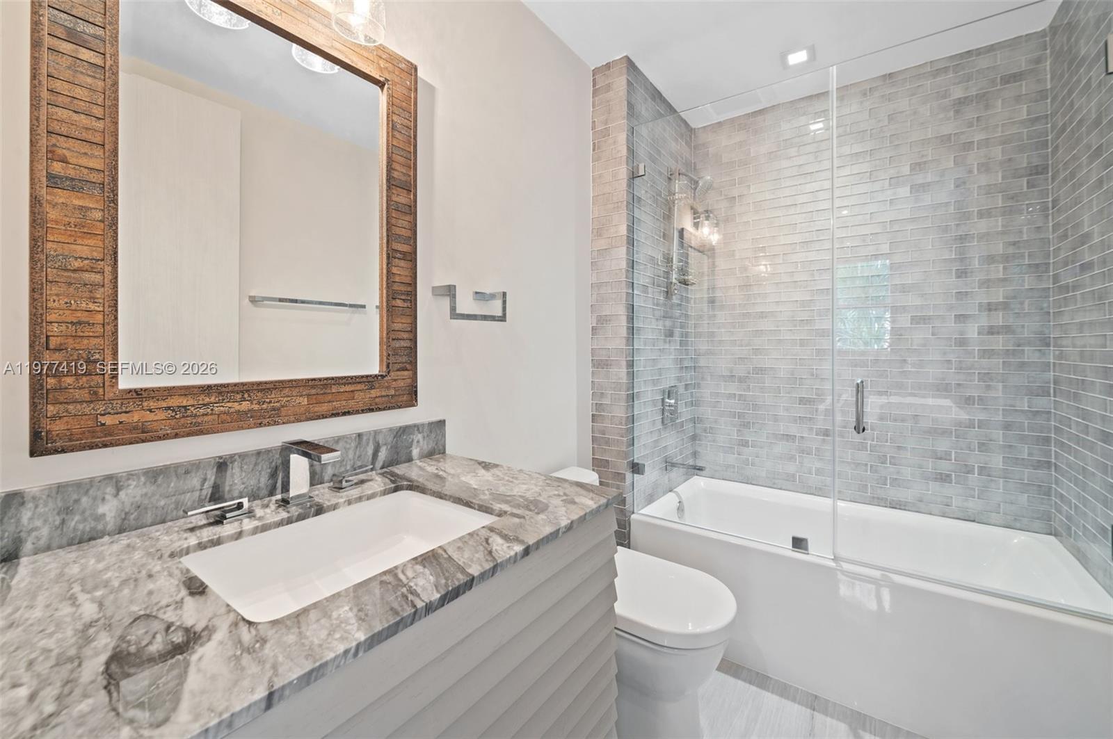 DEERING BAY CONDO II - Residential