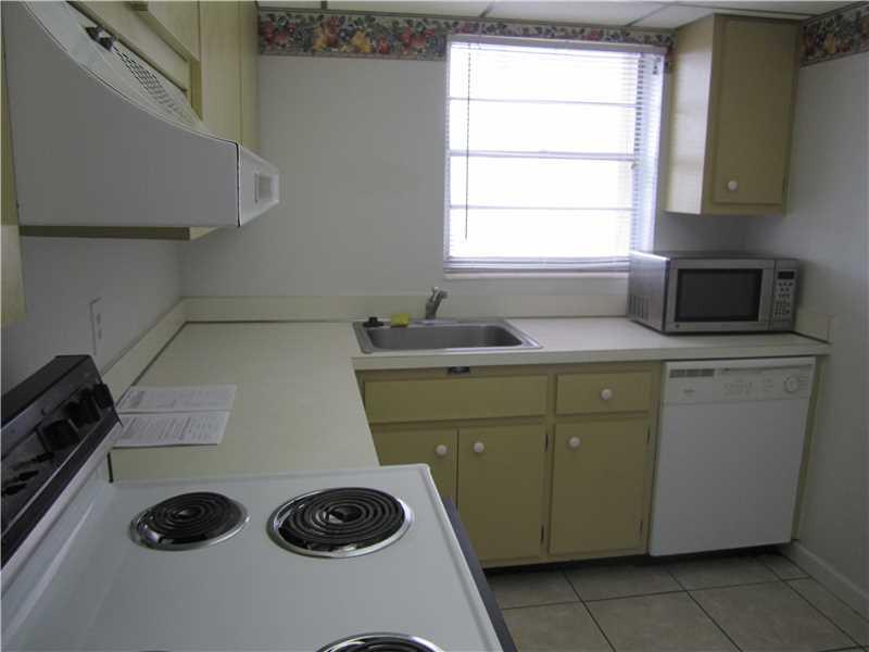 KINGS CREEK SO CONDO - Residential Lease