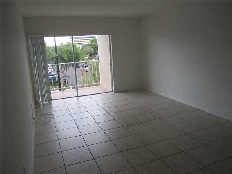 KINGS CREEK SO CONDO - Residential Lease