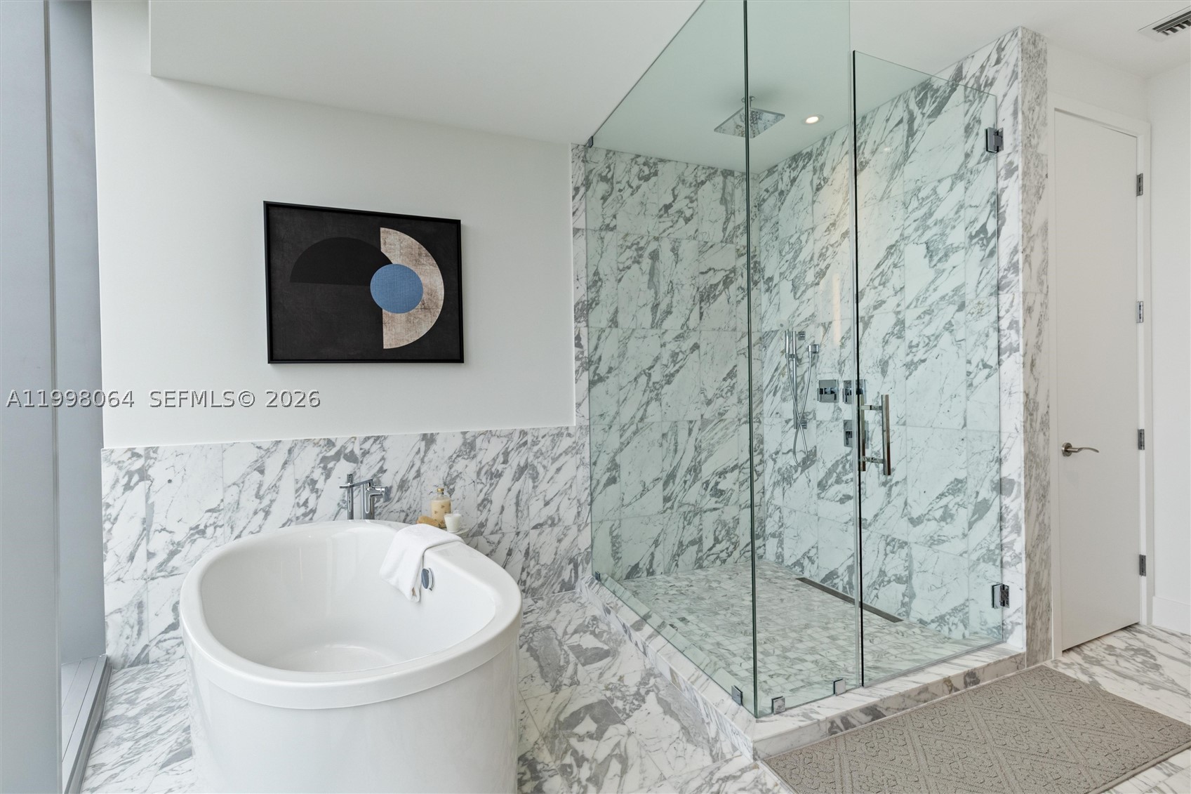 Una residences - Residential