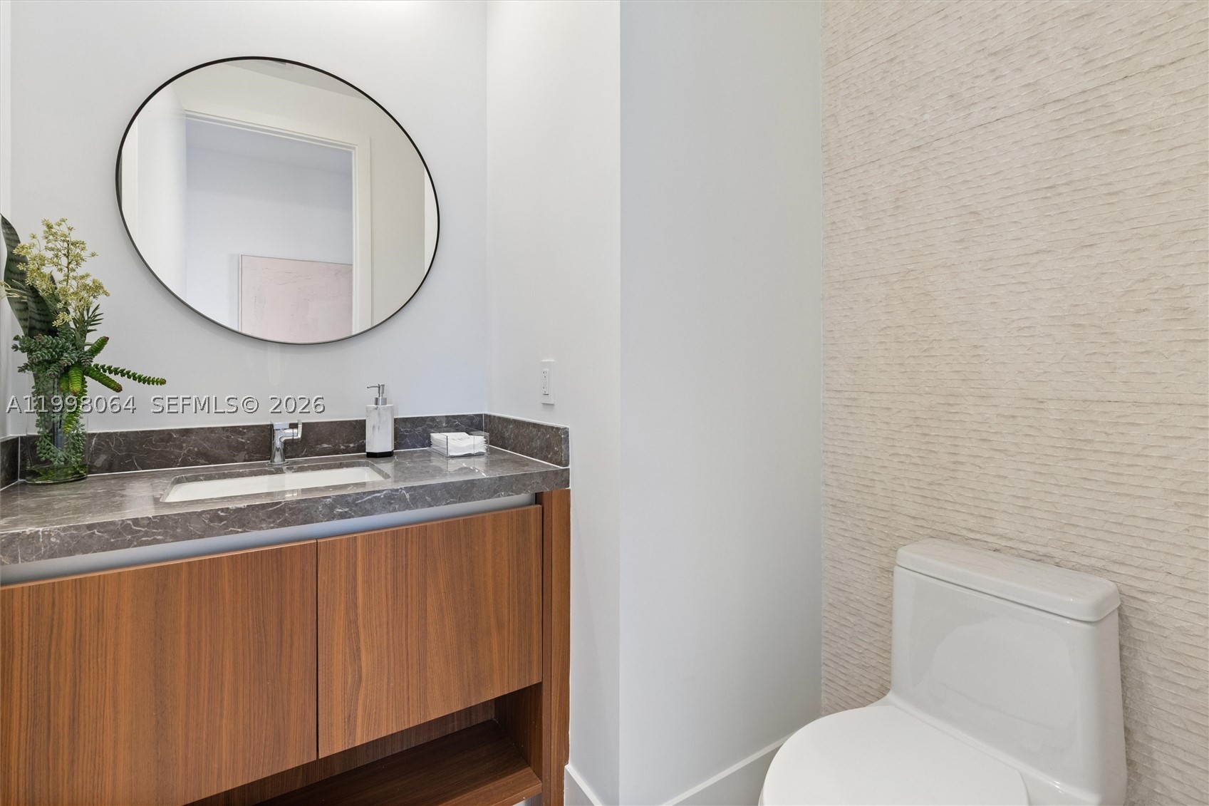 Una residences - Residential