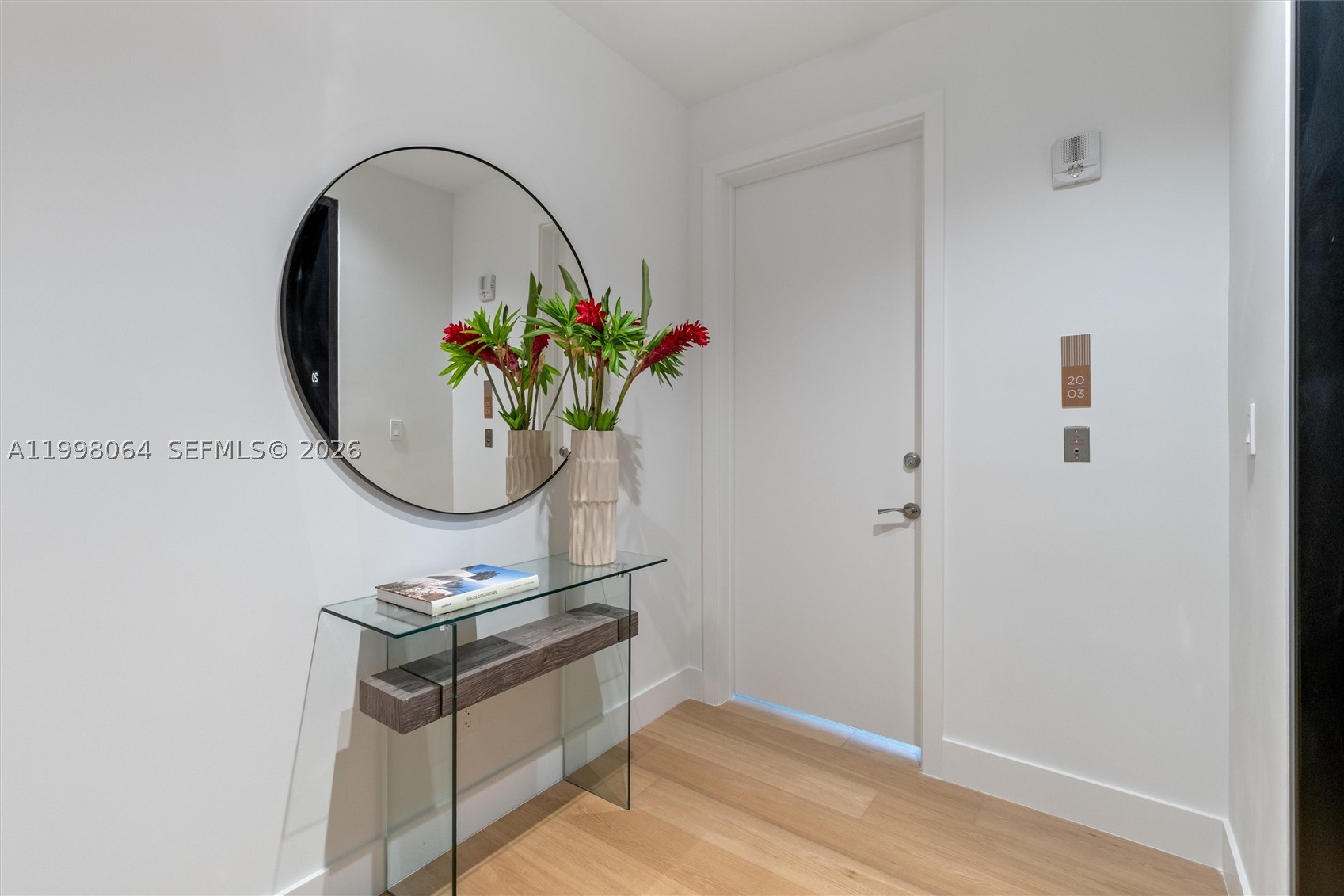 Una residences - Residential