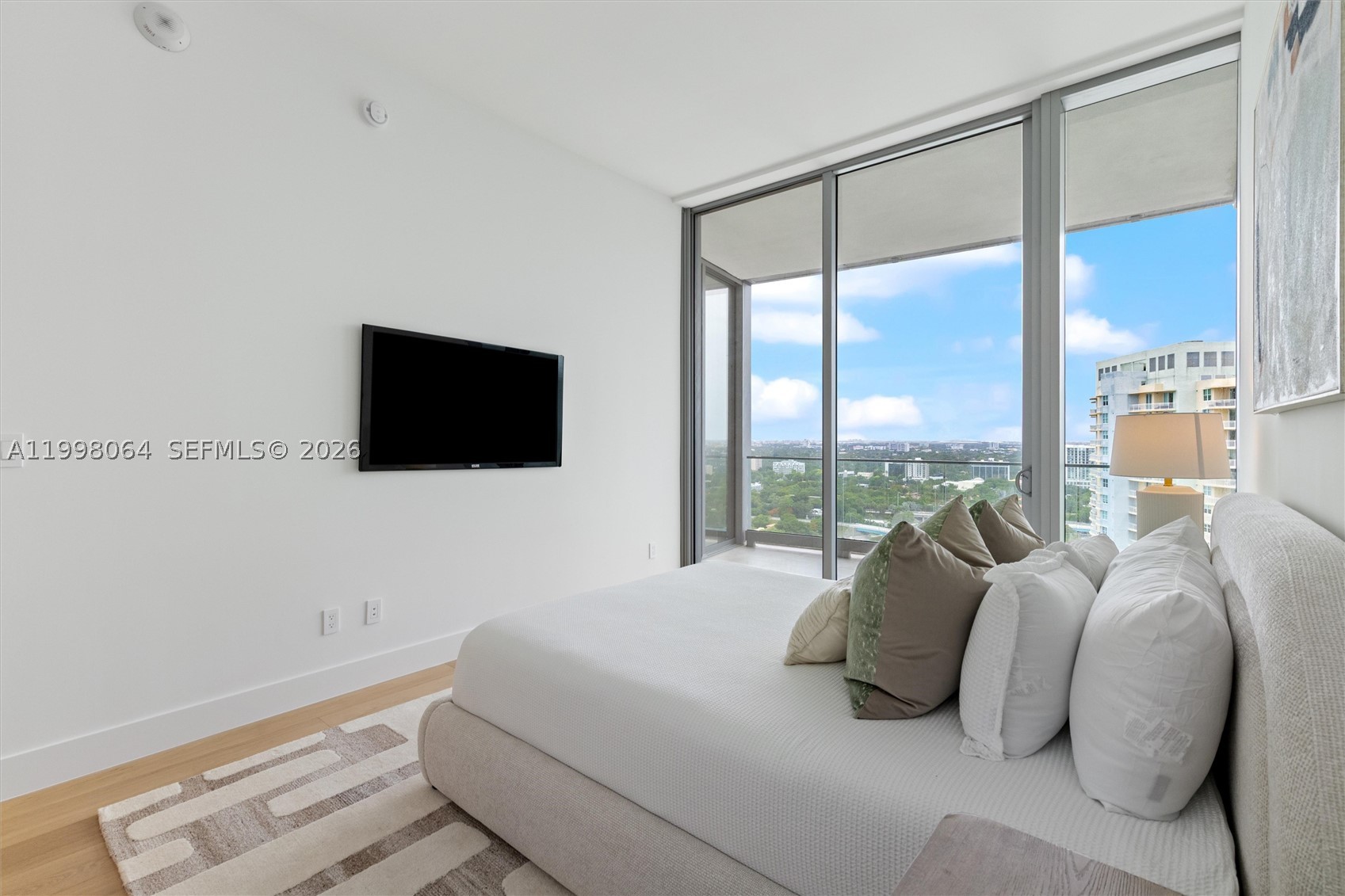 Una residences - Residential