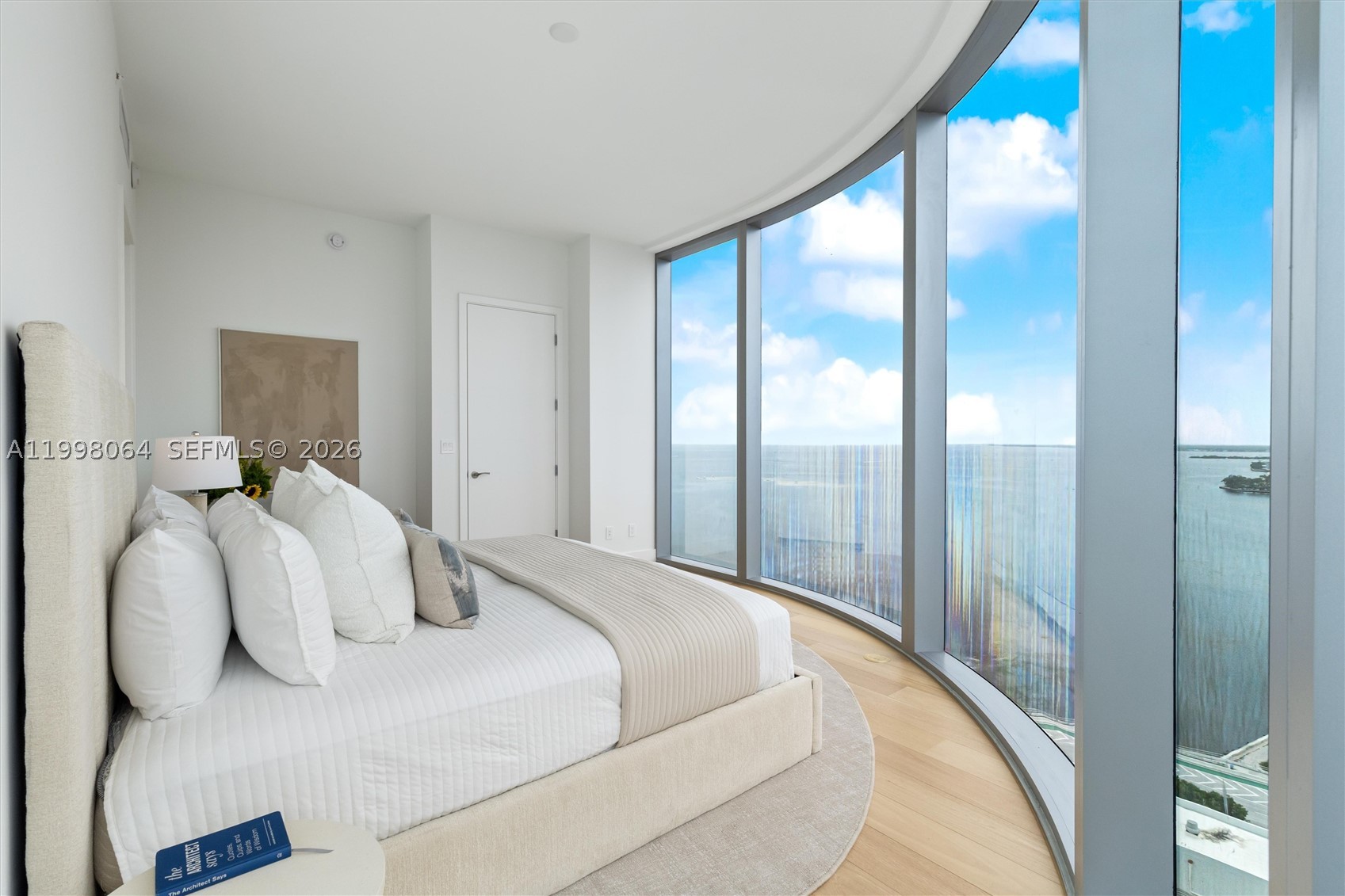 Una residences - Residential
