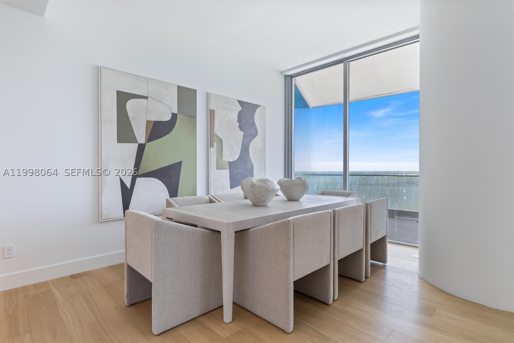 Una residences - Residential