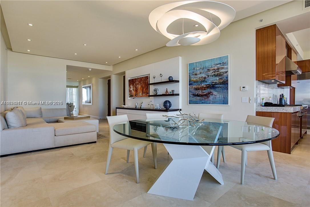 BAL HARBOUR NORTH SOUTH C - Residential