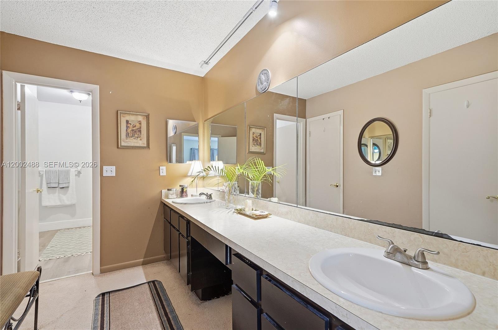 DEER RUN SPRINGS II CONDO - Residential