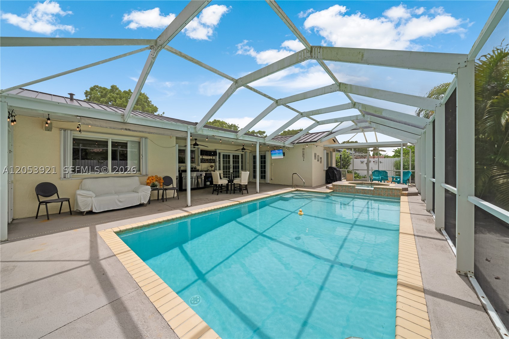 MAJESTIC ESTATES 1ST ADDN - Residential