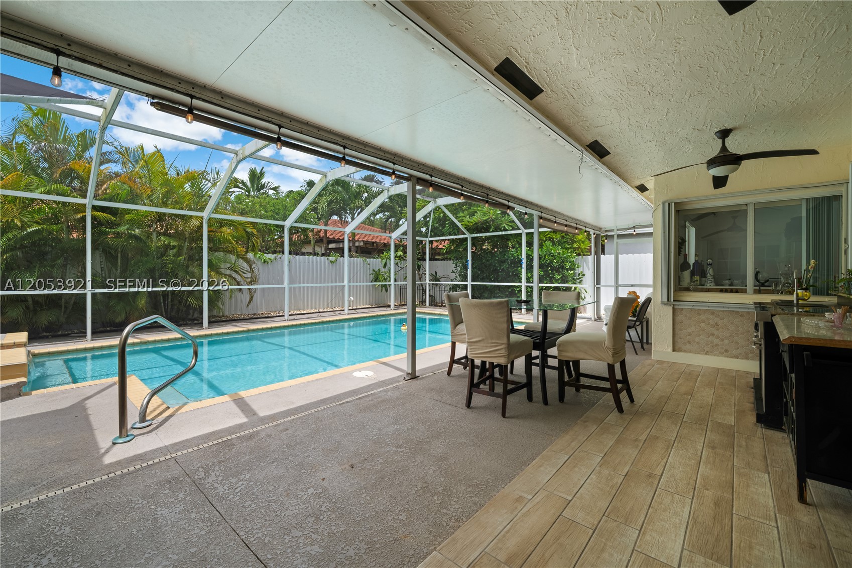 MAJESTIC ESTATES 1ST ADDN - Residential