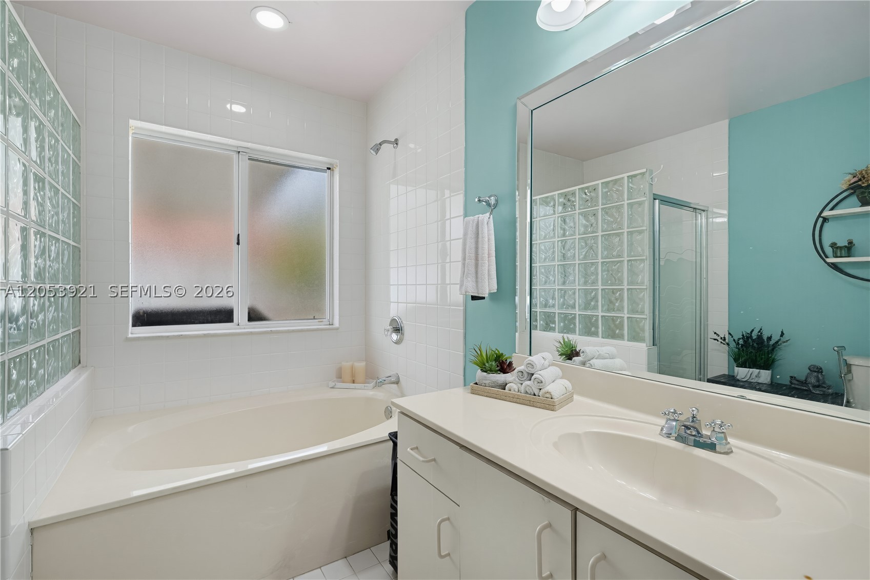 MAJESTIC ESTATES 1ST ADDN - Residential