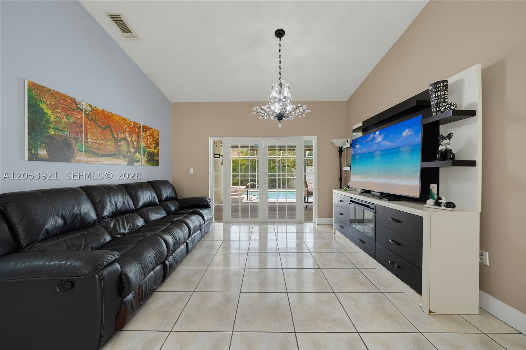 MAJESTIC ESTATES 1ST ADDN - Residential