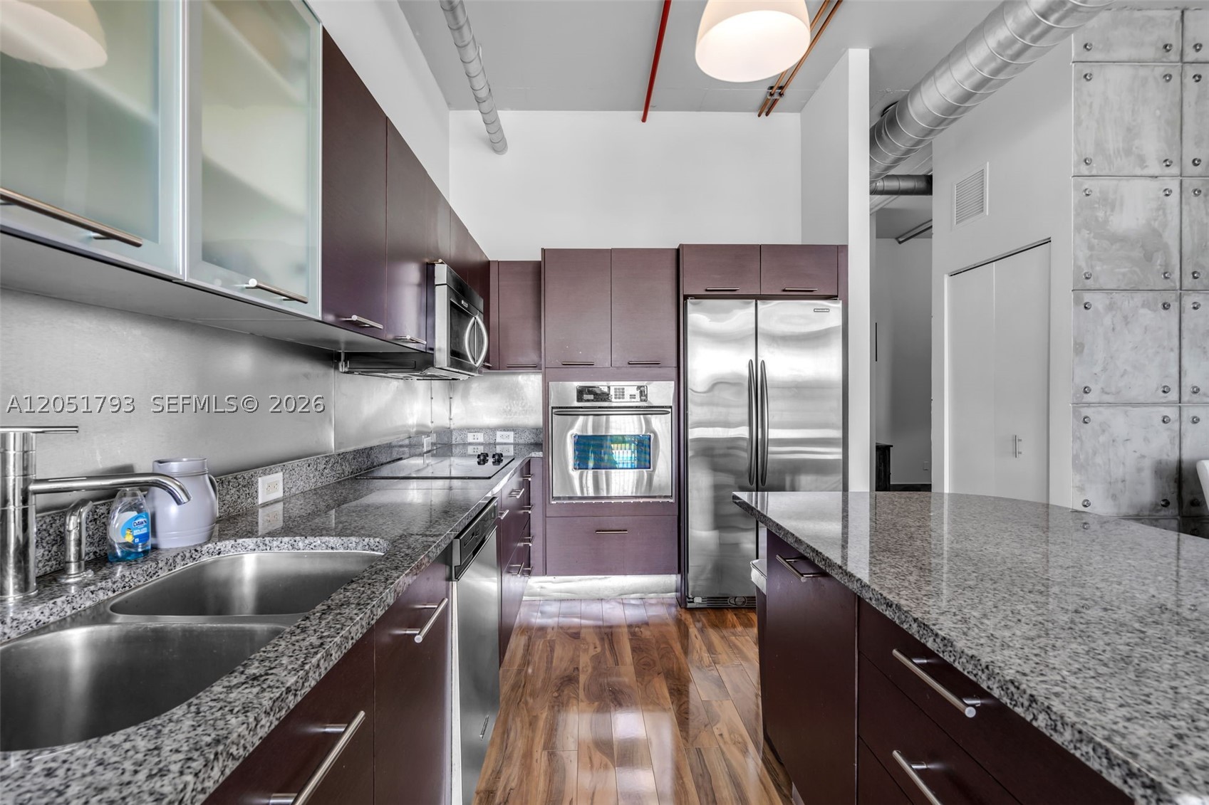 UPTOWN MARINA LOFTS CONDO - Residential Lease