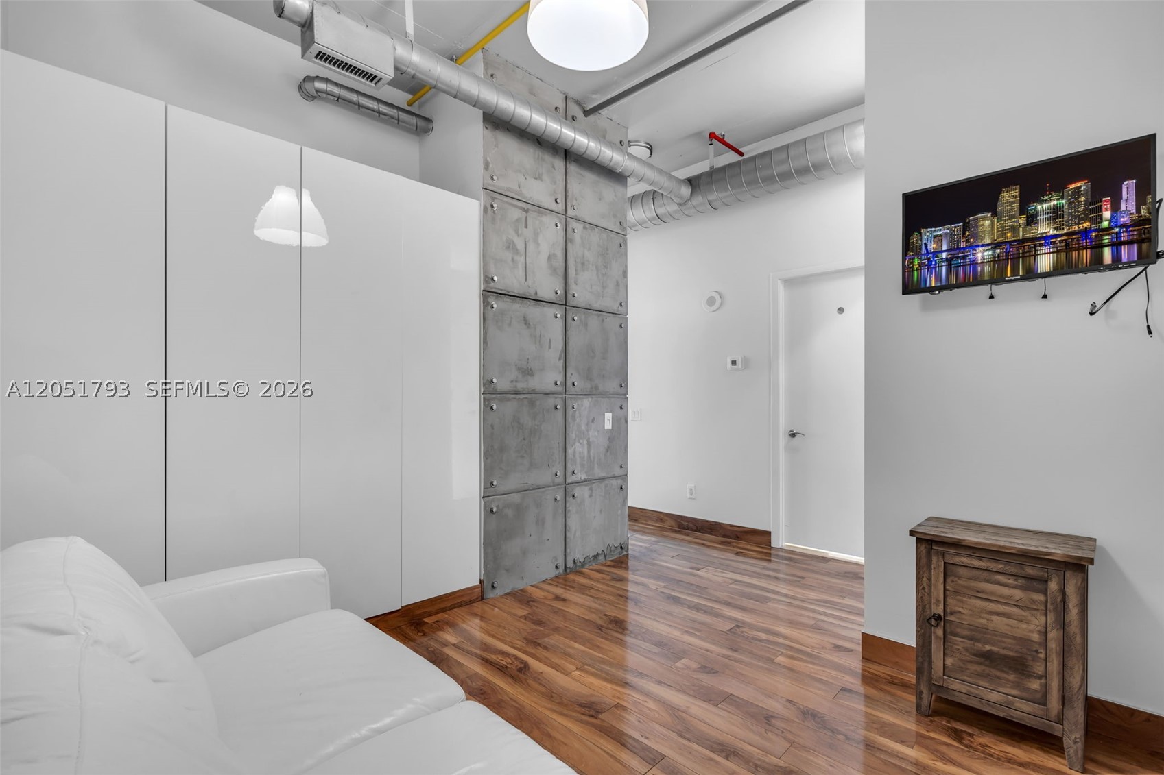 UPTOWN MARINA LOFTS CONDO - Residential Lease
