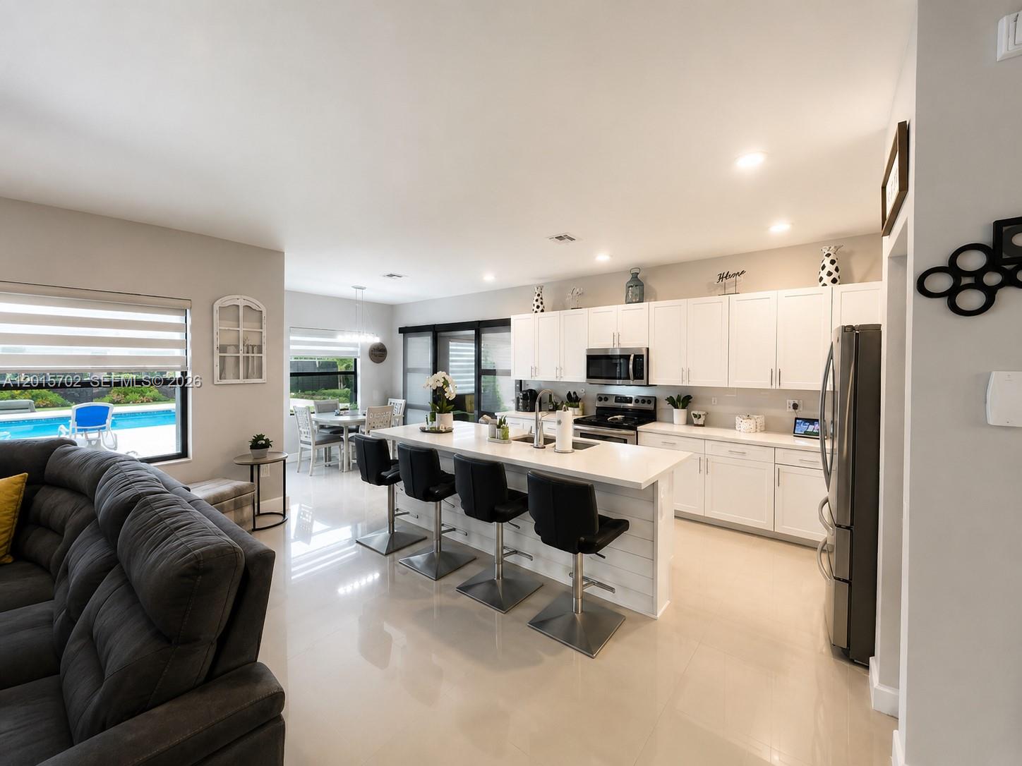 BONITA GRAND ESTATES SOUT - Residential