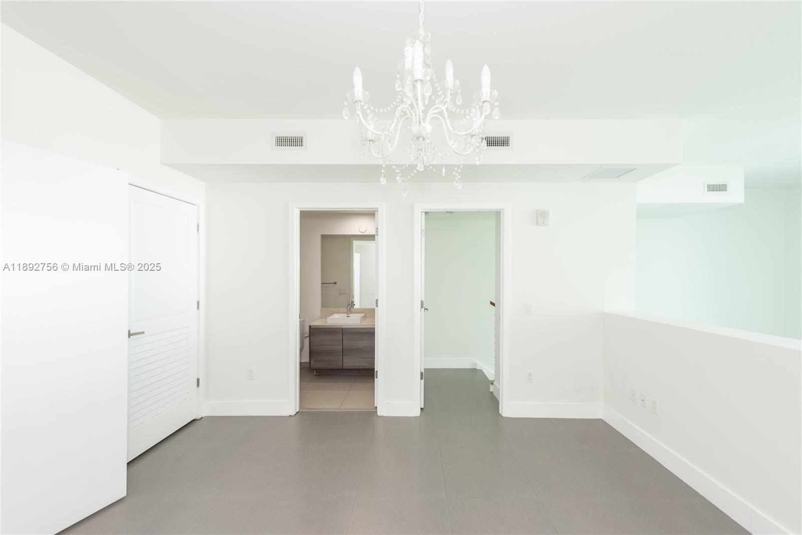 THE BOND - Residential Lease