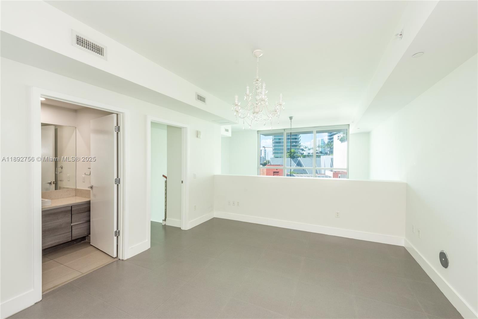 THE BOND - Residential Lease