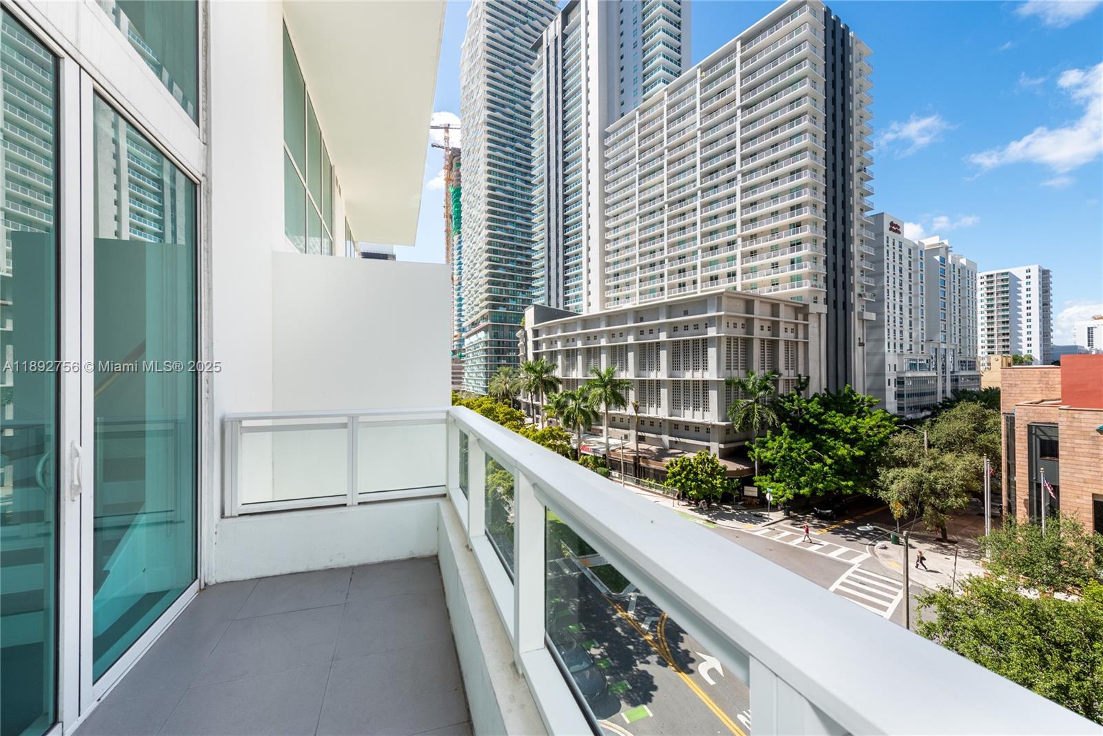 THE BOND - Residential Lease