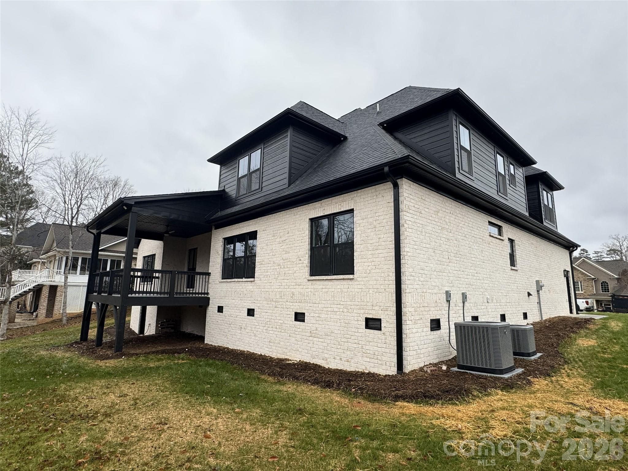 Olivers Landing - Residential
