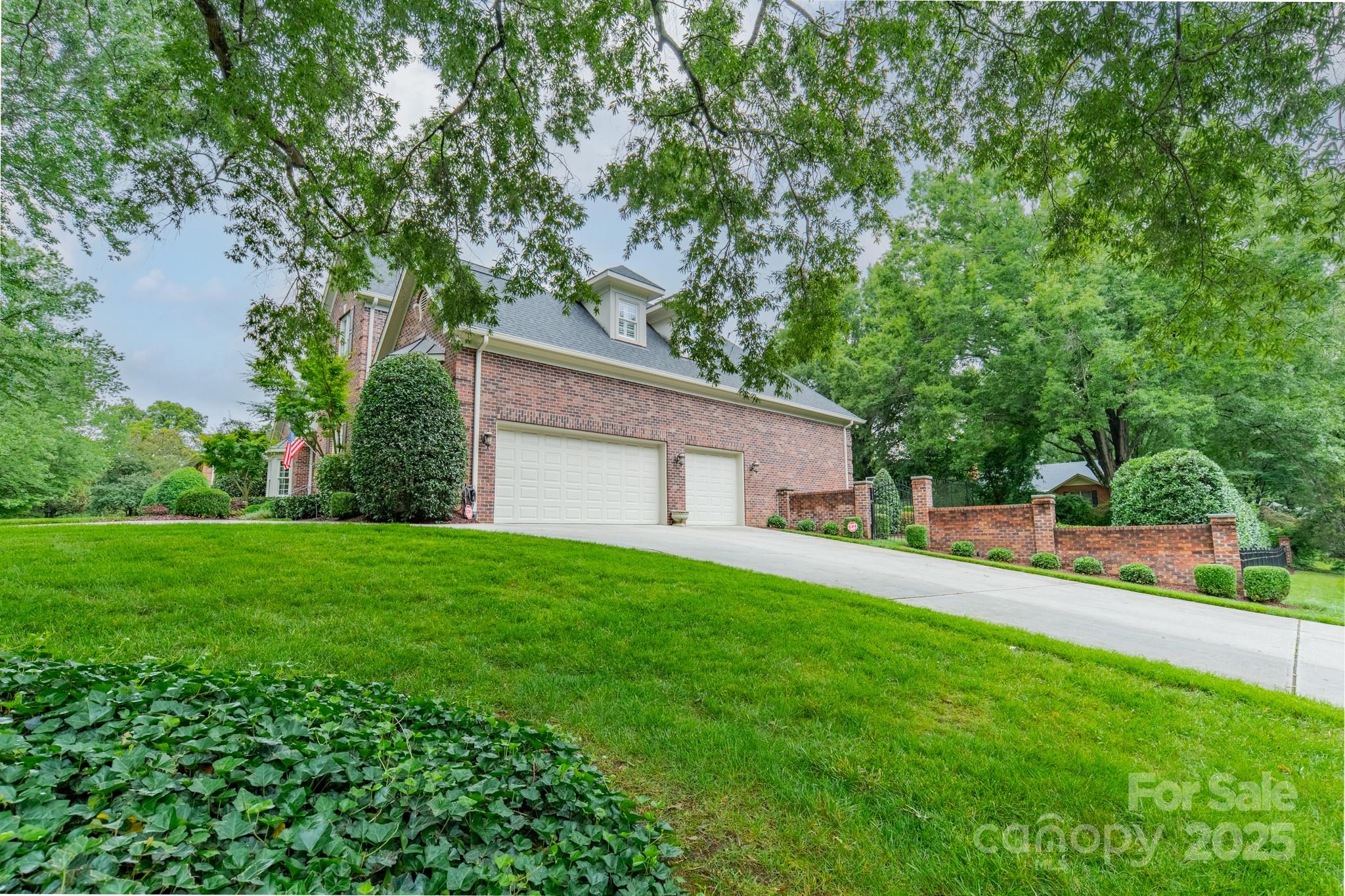 Deering Oaks - Residential