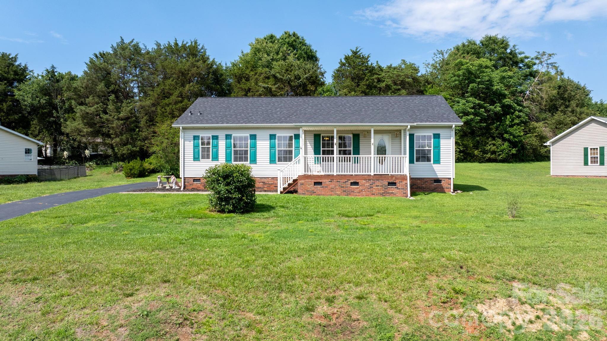 Eastern Ridge - Residential