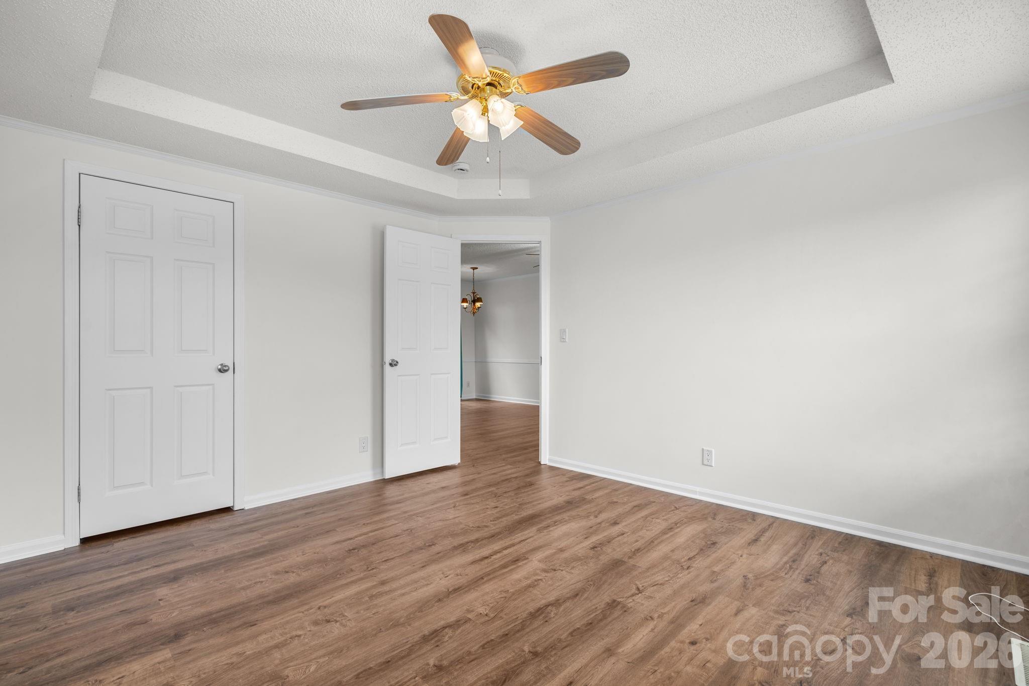 Eastern Ridge - Residential