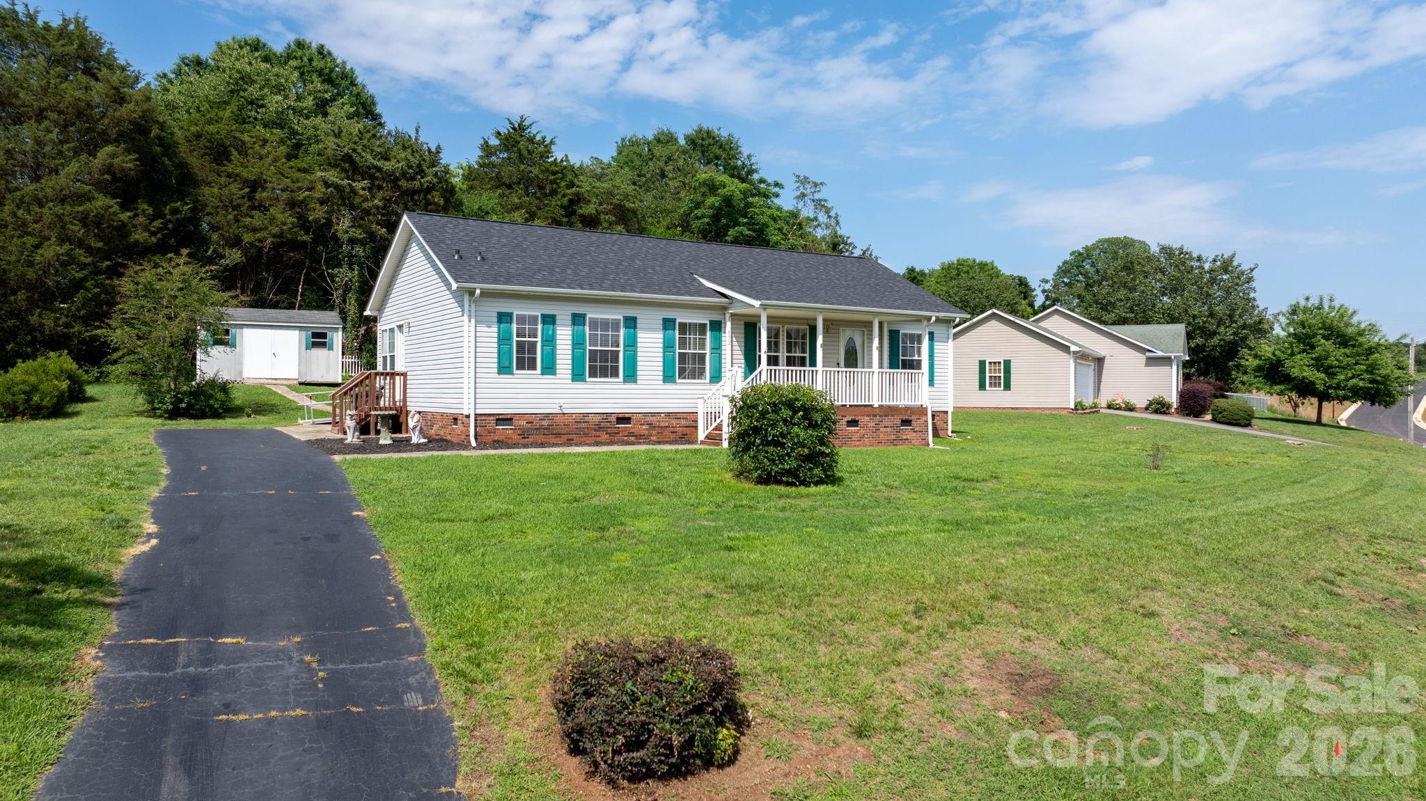 Eastern Ridge - Residential