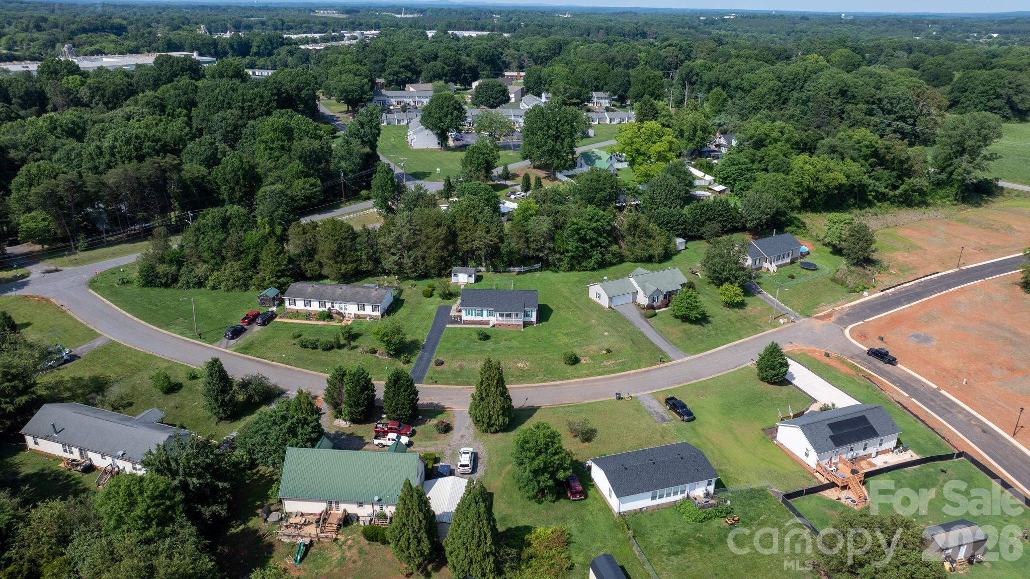 Eastern Ridge - Residential