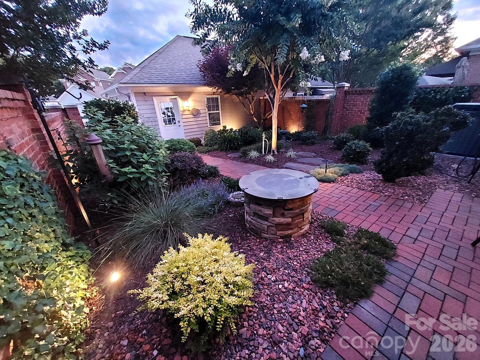 Hawthorne - Residential