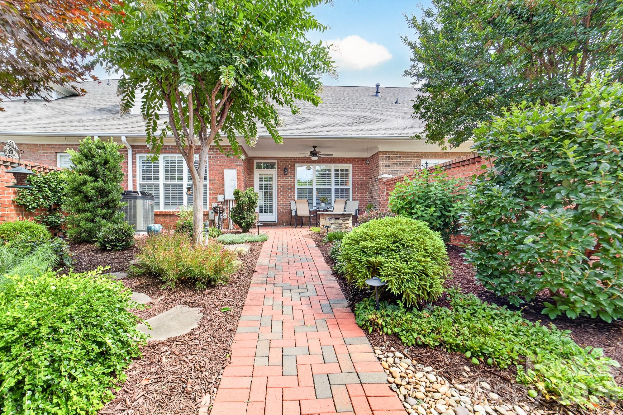 Hawthorne - Residential
