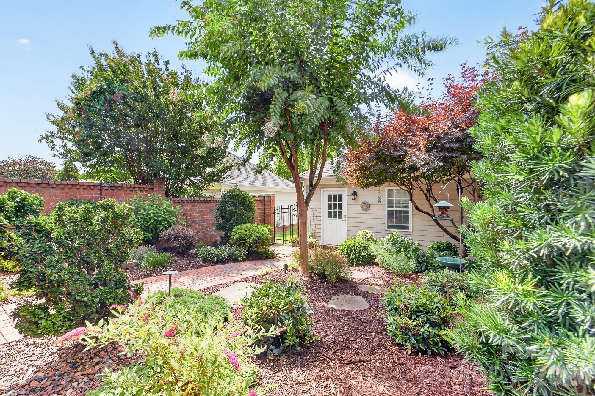 Hawthorne - Residential