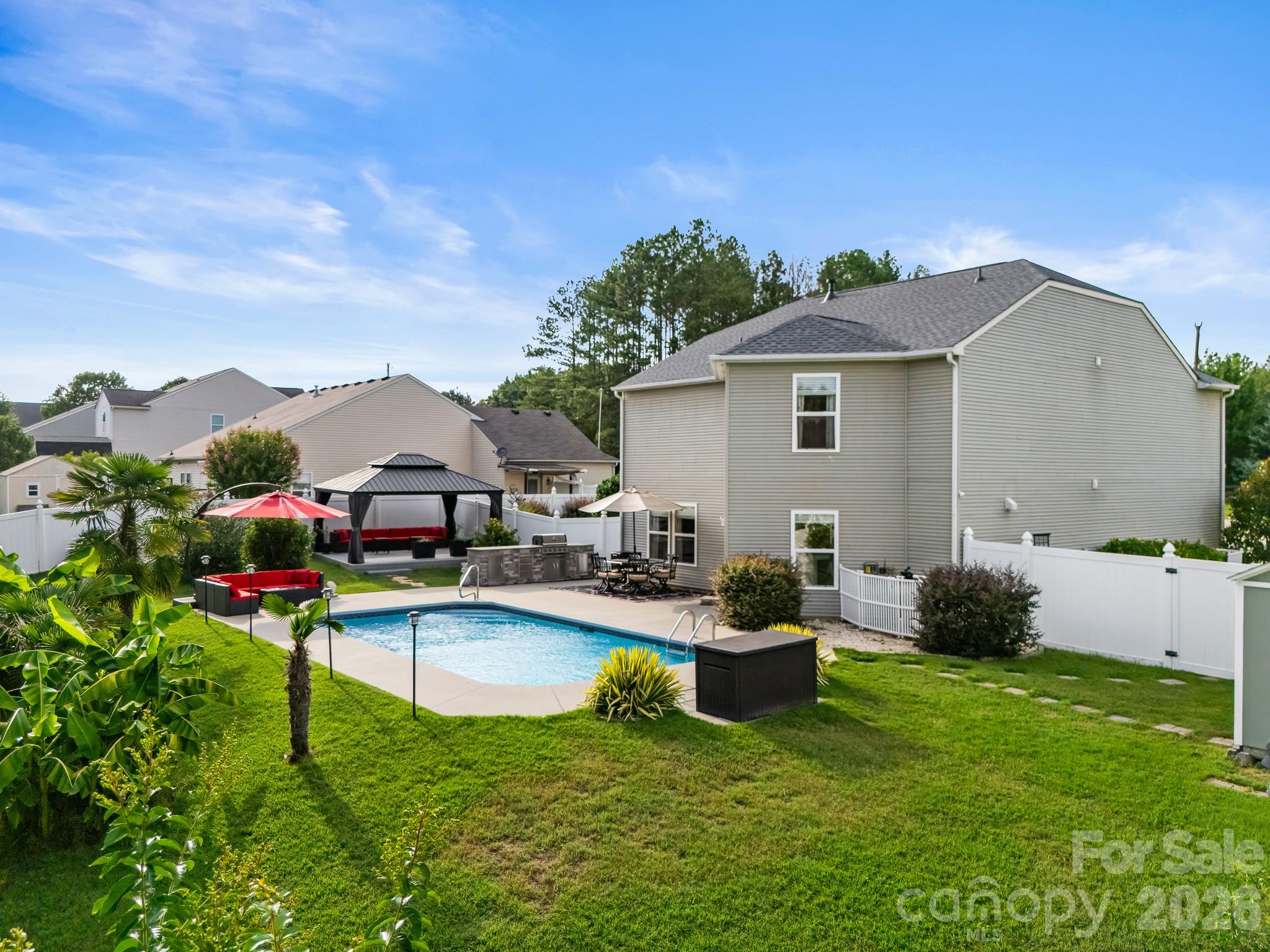 Clover Meadows - Residential