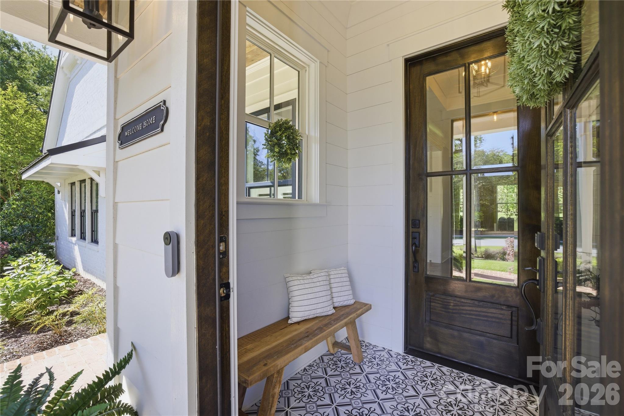 Elizabeth Circle - Residential
