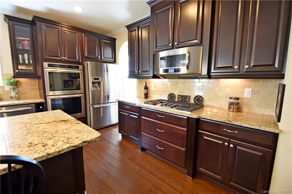 Shelly Woods - Residential