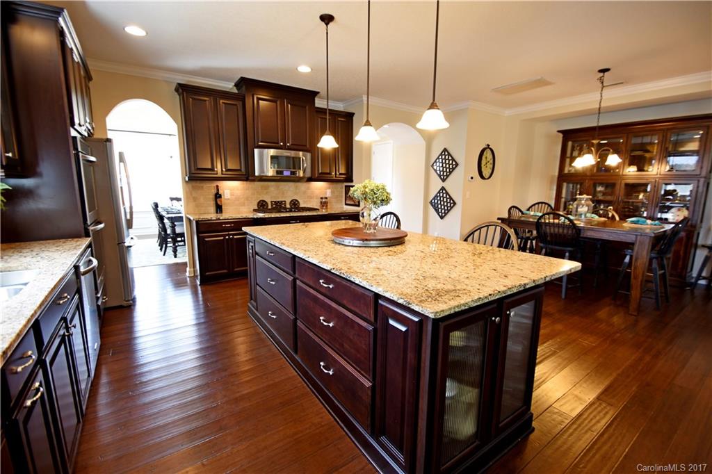 Shelly Woods - Residential