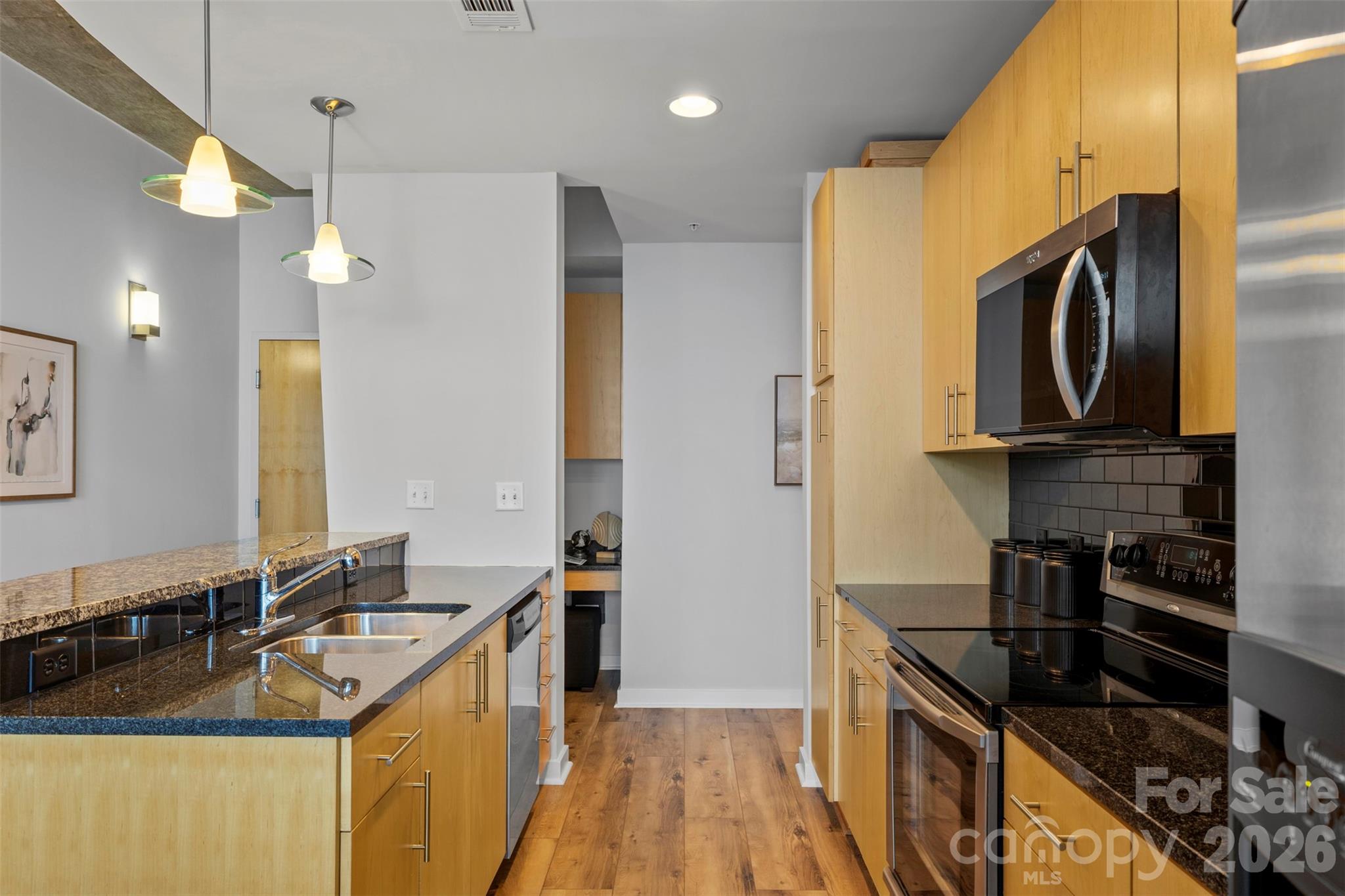 Avenue Condominiums - Residential