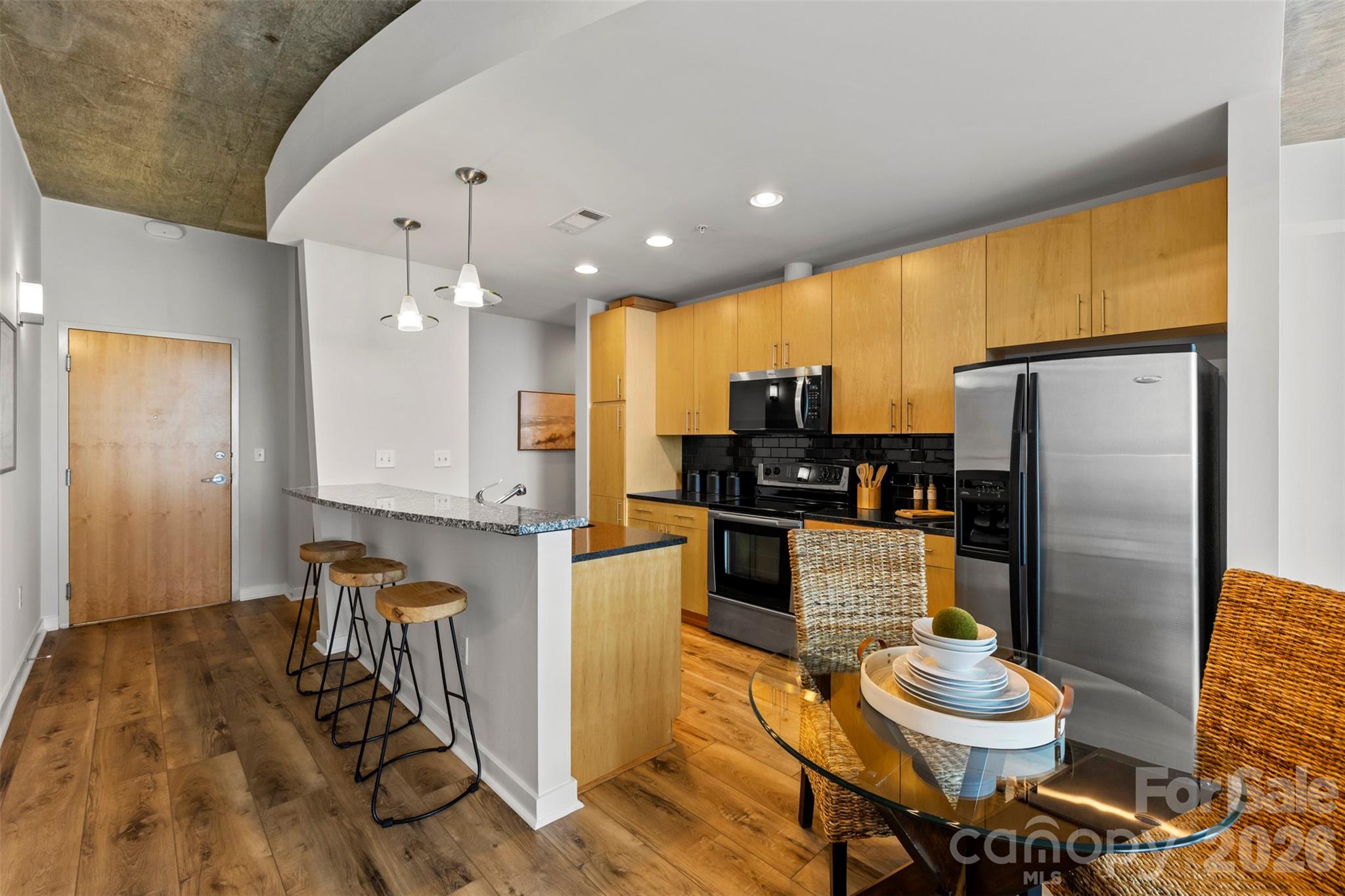 Avenue Condominiums - Residential