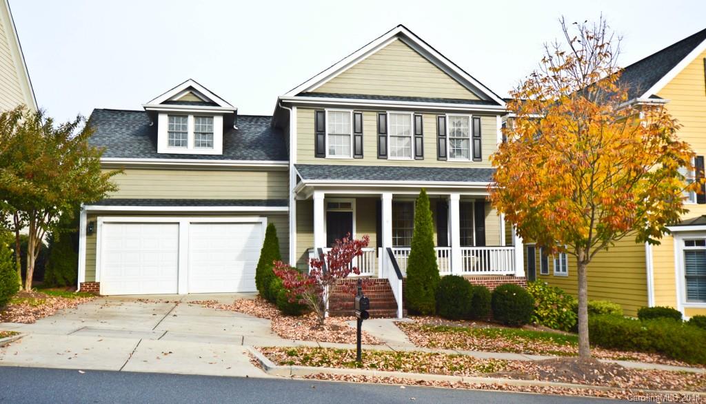 This classic Baxter Village home is move-in ready! Open concept 4BR/2.5BA home has hardwds and tile throughout.  A great layout for entertaining: kitchen w/ upgraded cabinetry & SS appl. flows into great room & breakfast area. Spacious master w/ custom closet.  Large bonus/4th BR.  Stay warm this fall next to the custom stoned fireplace.  Enjoy quiet mornings on the screened porch watching deer cross over to the village pond.  Play ball in the fenced backyard. Start living the Baxter life!