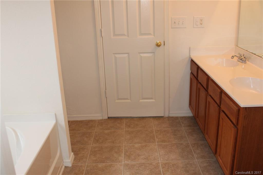 Mcintyre - Residential Lease