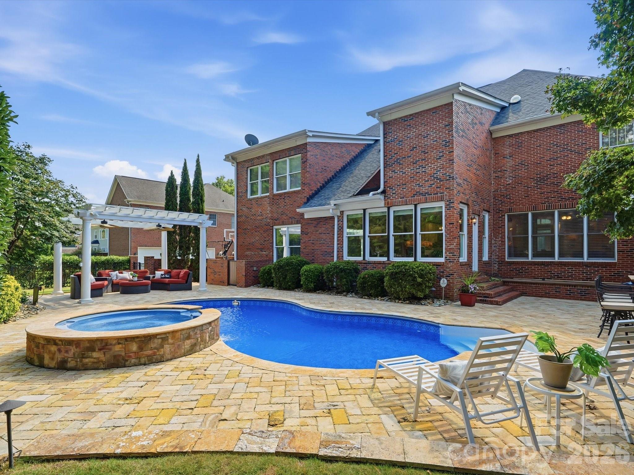 Providence Country Club - Residential