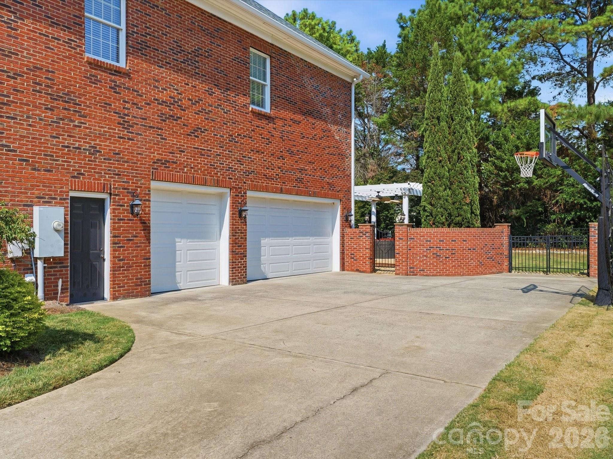 Providence Country Club - Residential