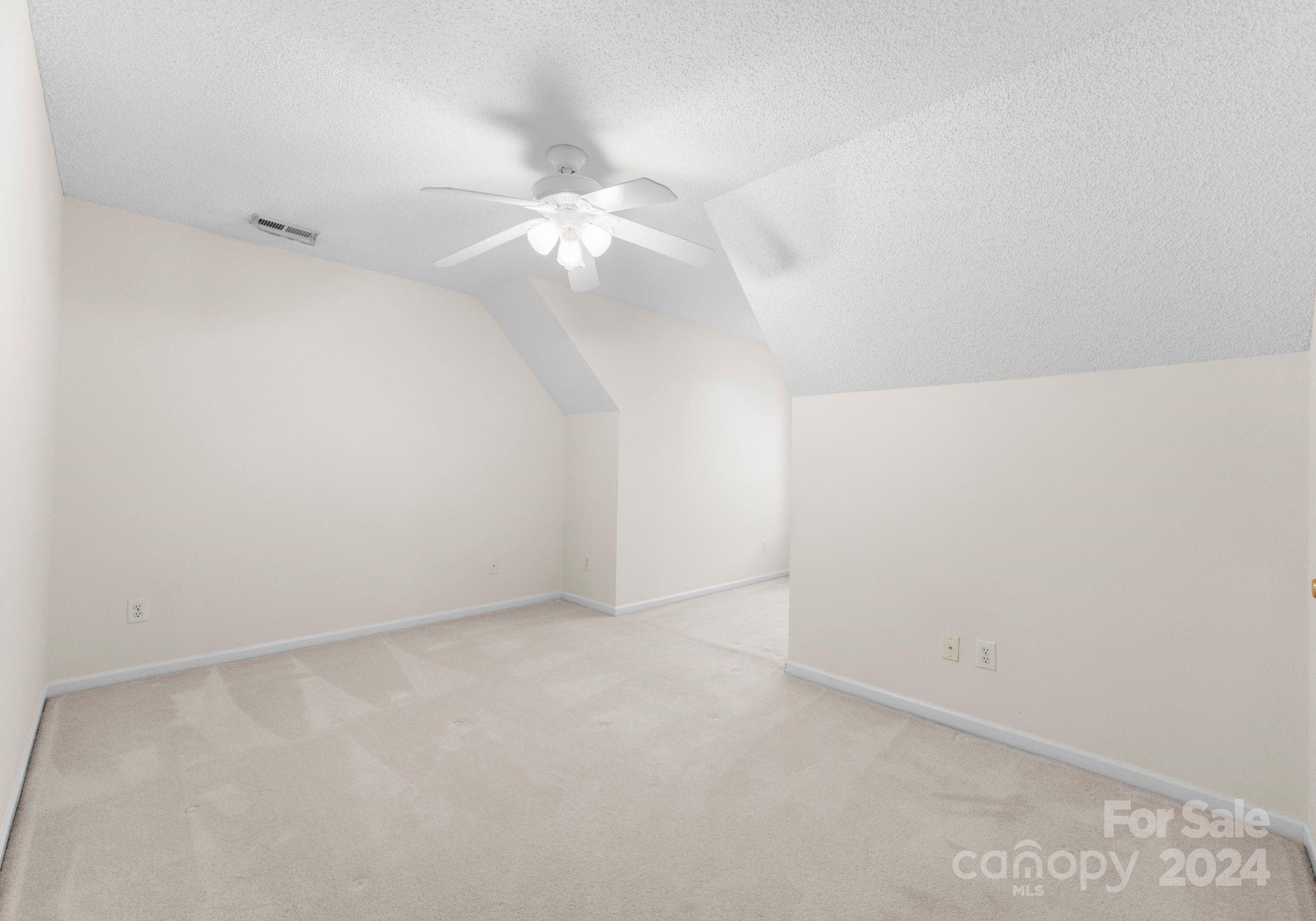 Holly Ridge - Residential