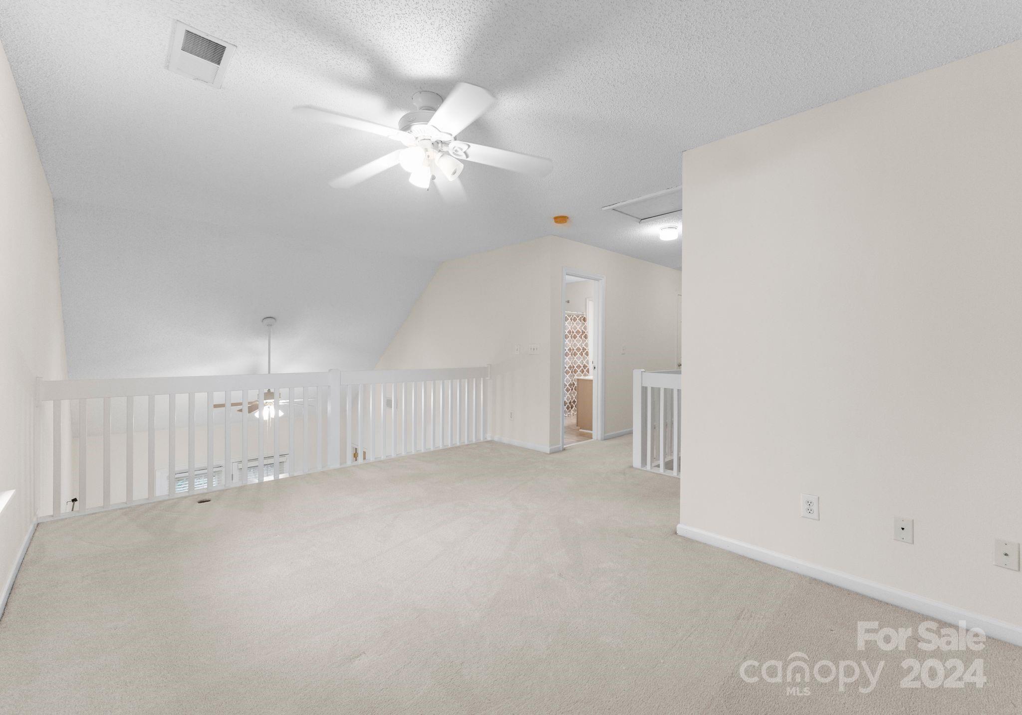 Holly Ridge - Residential