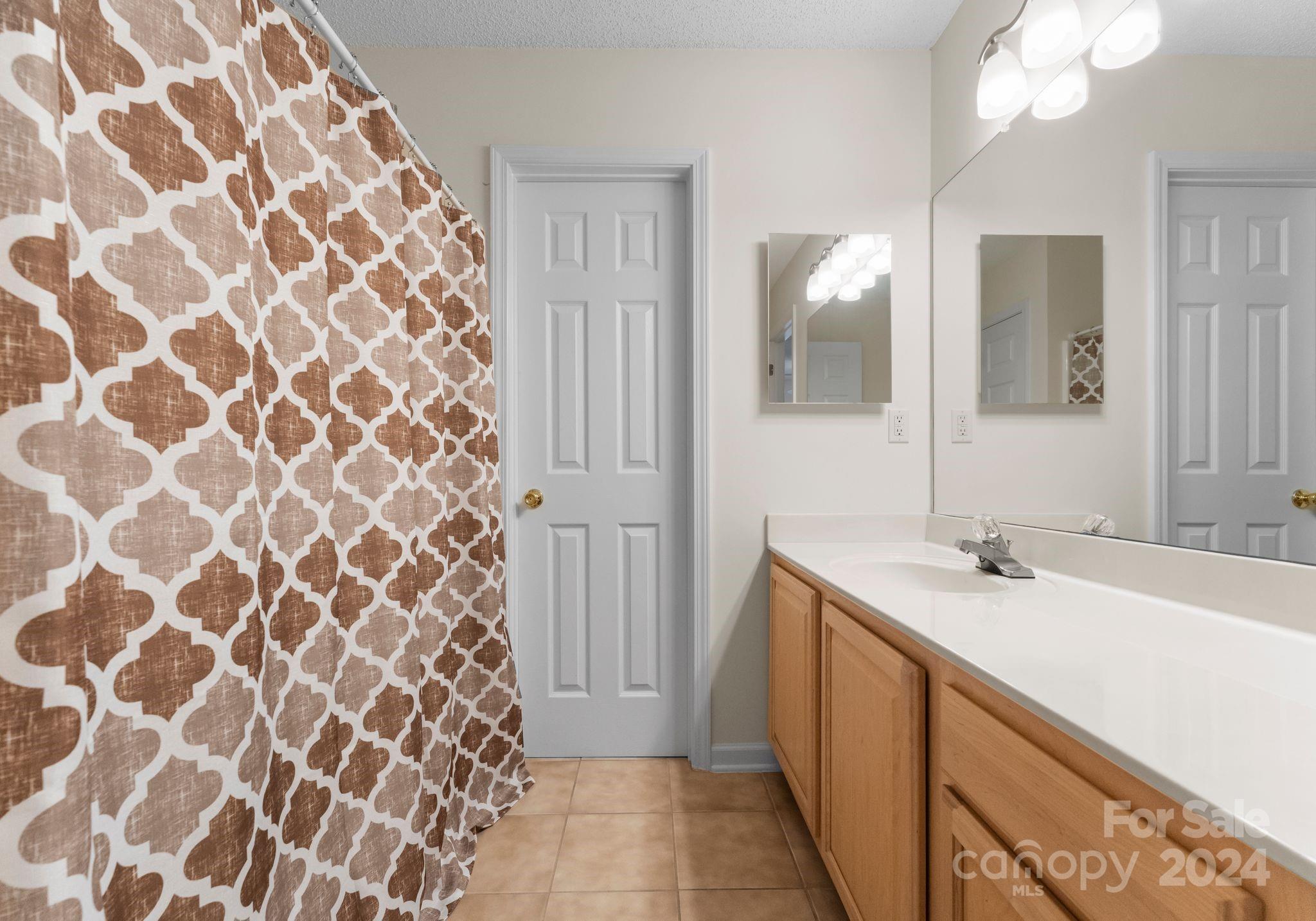 Holly Ridge - Residential