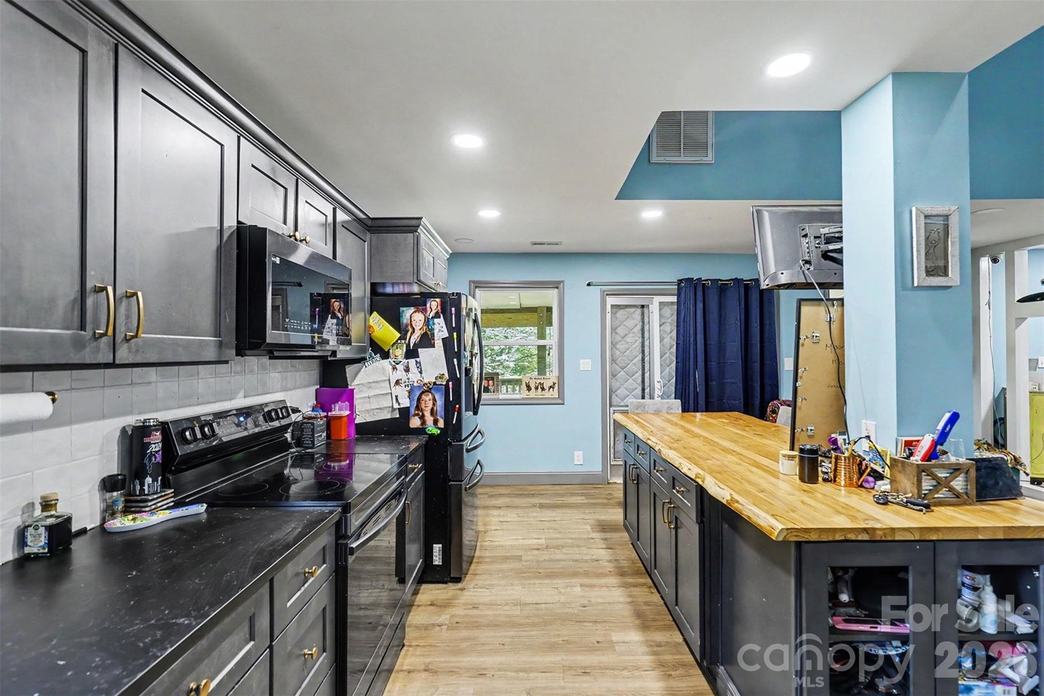 Tega Cay - Residential