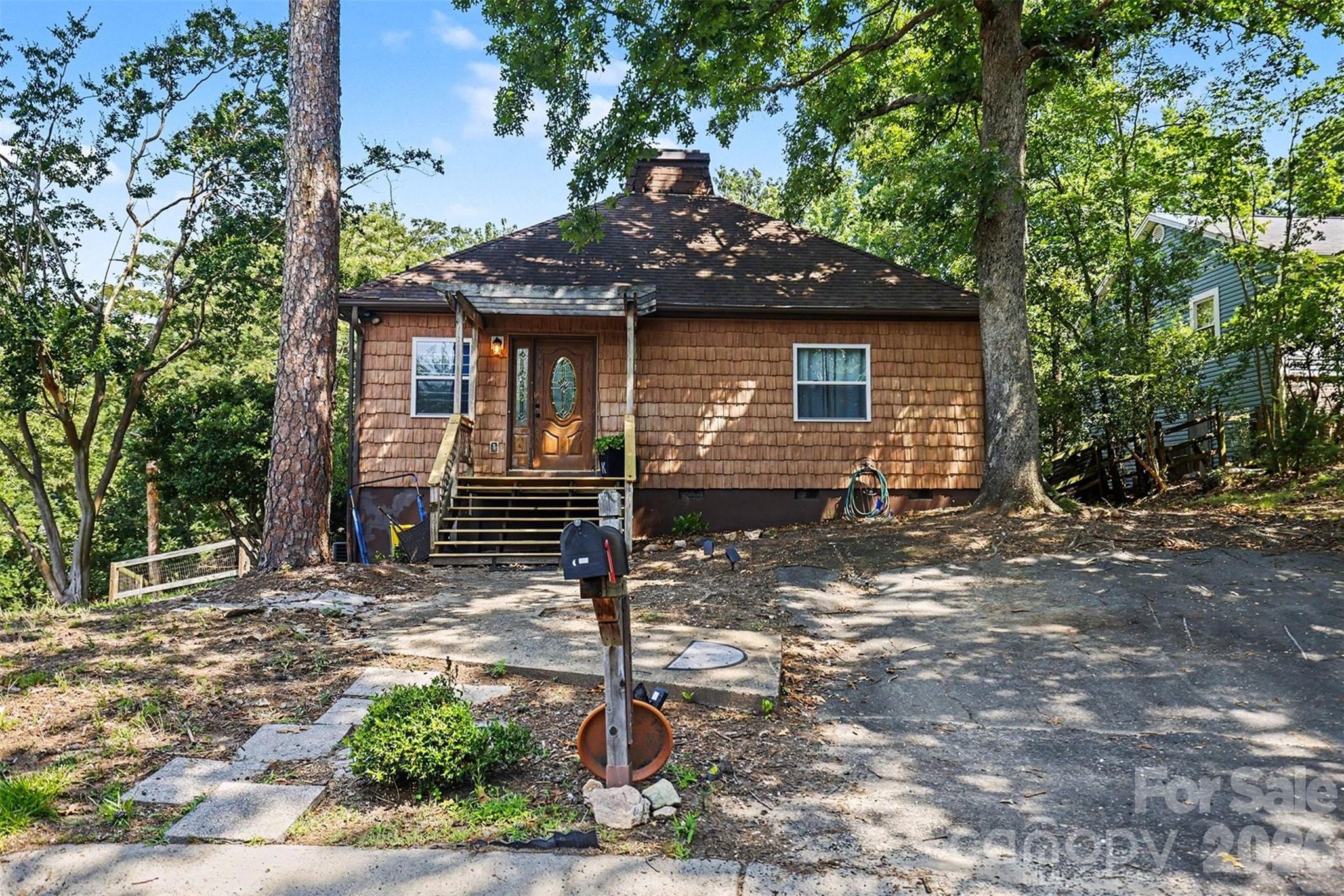 Tega Cay - Residential