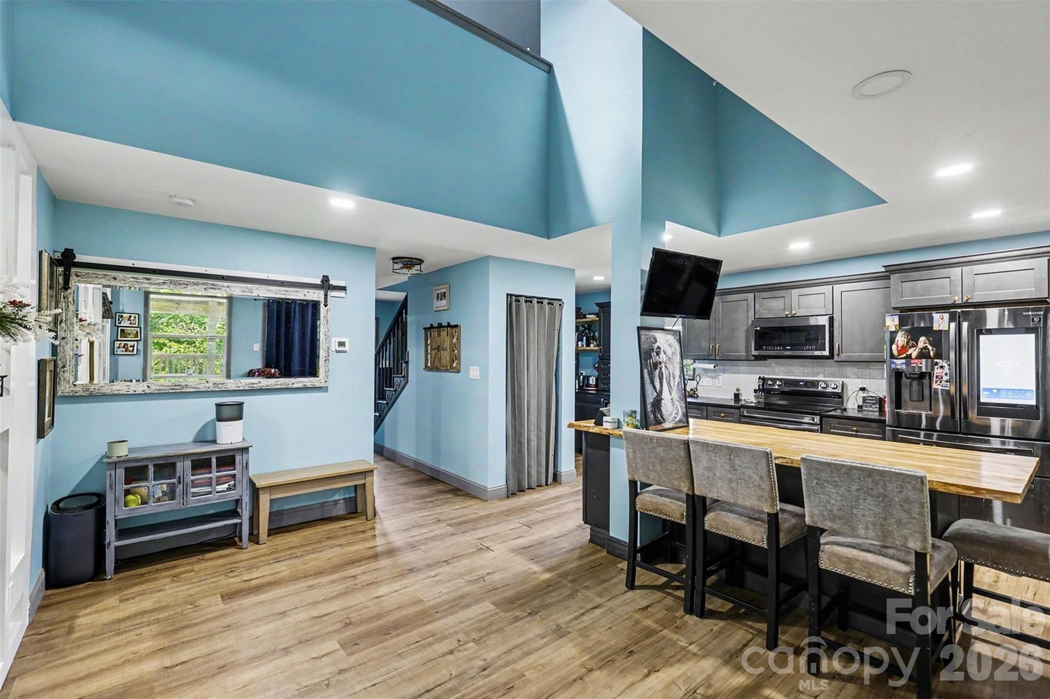 Tega Cay - Residential